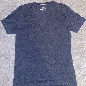 H&M Original V-Neck Shirt